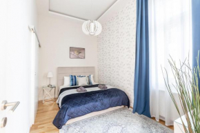 Luxury Quentin Apartment 3 BEDRM, 2 BATHRM